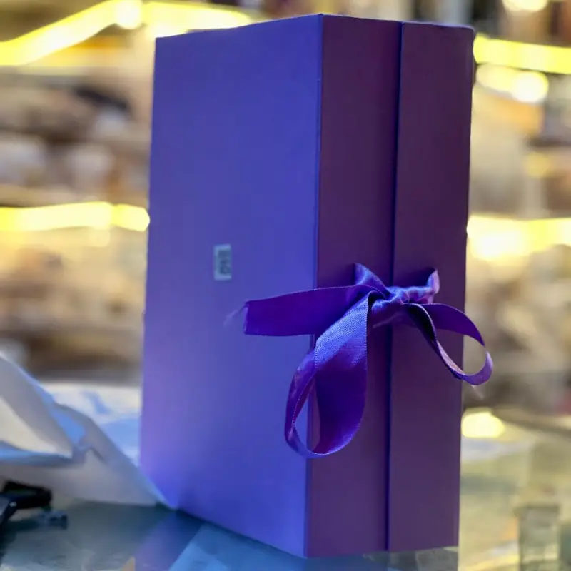 Ribbon Box