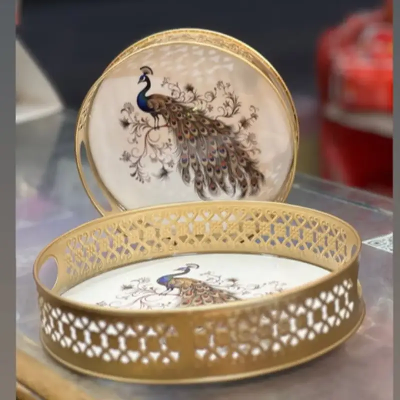 Round Tray